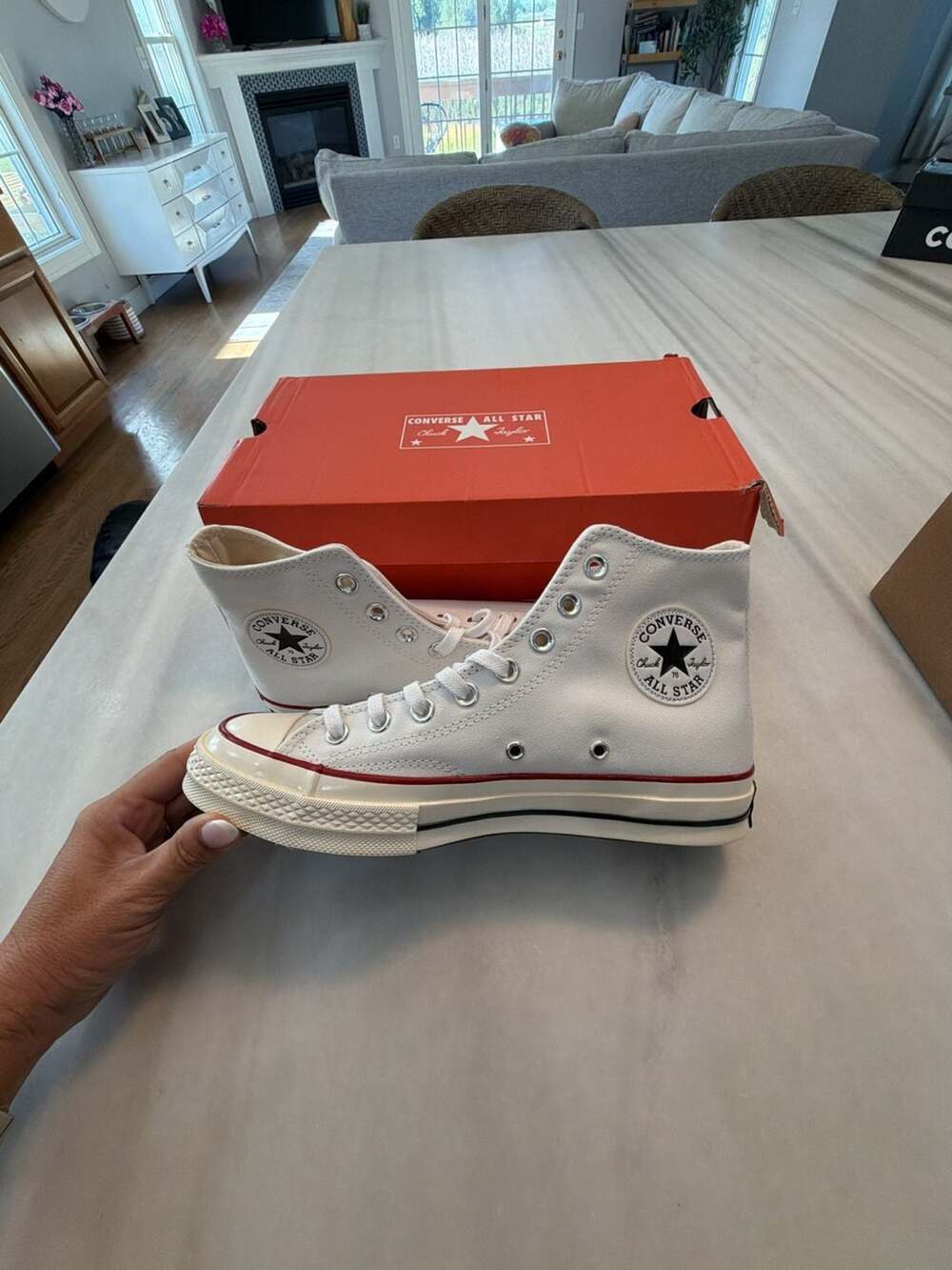 Converse Chuck 70 Hi White/Garnet/Egret 162056C Men's 7.5 / Women's 9.5